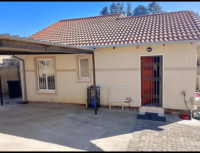 2 BEDROOM PROPERTY TO RENT IN KYA SANDS